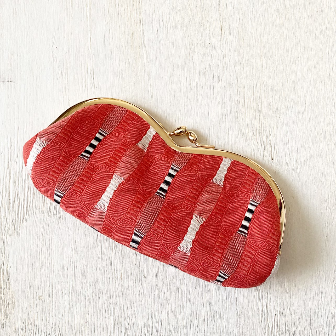 [韓国] グローブ★GRVB Knitted Glasses Case★ニット眼鏡ケース 韓国] グローブ☆GRVB Knitted Glasses Case☆ニット眼鏡ケース